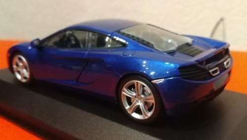 McLaren 12C 2011 blue 1-43 Maxichamps (Minichamps) NEW+boxed *5960 instant wheels