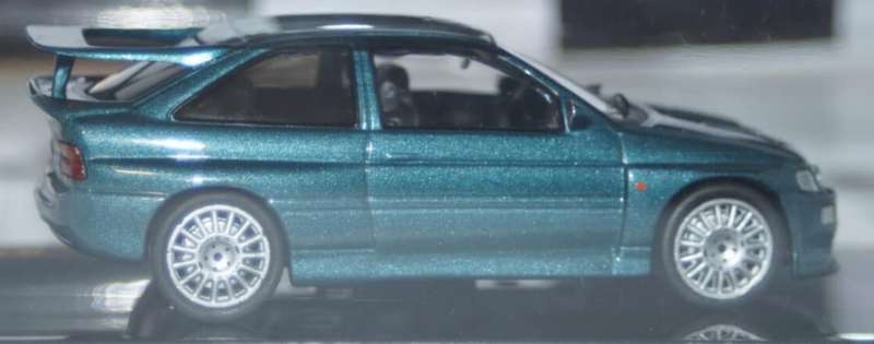 Ford Escort RS Cosworth 1994 green-met 1:43 IXO NEW+boxed *5964 instant wheels