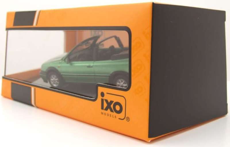 Volkswagen Golf III Cabriolet 1995 green-met 1:43 IXO NEW+boxed.      *5966 instant wheels