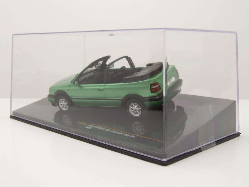 Volkswagen Golf III Cabriolet 1995 green-met 1:43 IXO NEW+boxed.      *5966 instant wheels