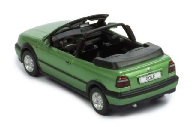 Volkswagen Golf III Cabriolet 1995 green-met 1:43 IXO NEW+boxed.      *5966 instant wheels