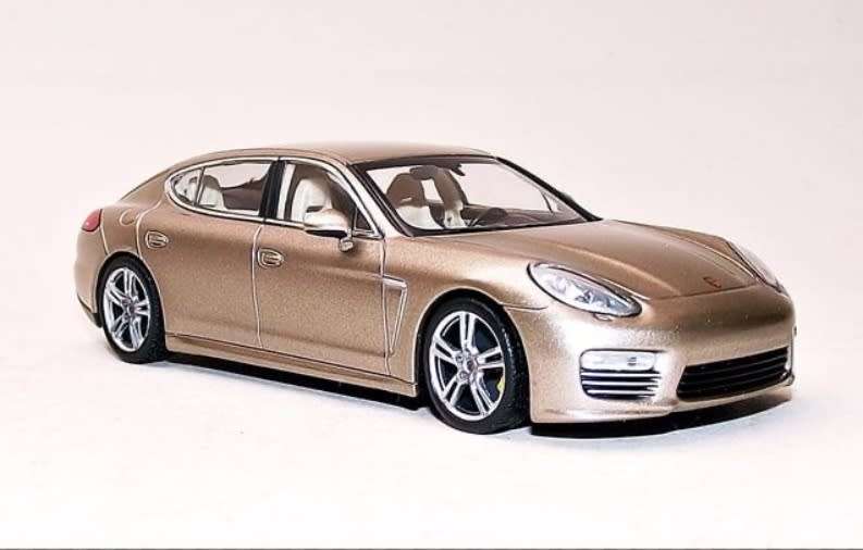 Porsche Panamera turbo S 2016 beige-metallic 1:43 Minichamps NEW+boxed *5971 instant wheels