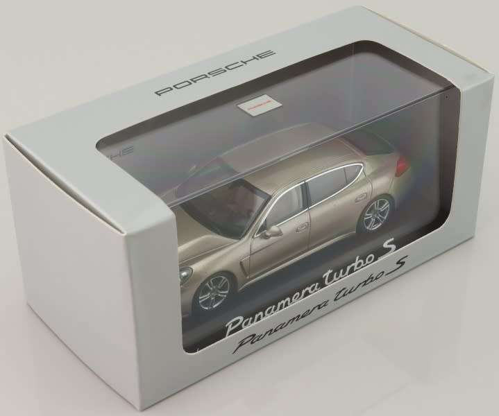 Porsche Panamera turbo S 2016 beige-metallic 1:43 Minichamps NEW+boxed *5971 instant wheels