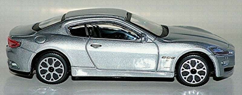 Maserati Gran Turismo 2009 silver 1:43 Bburago NEW+boxed  *4224 instant wheels