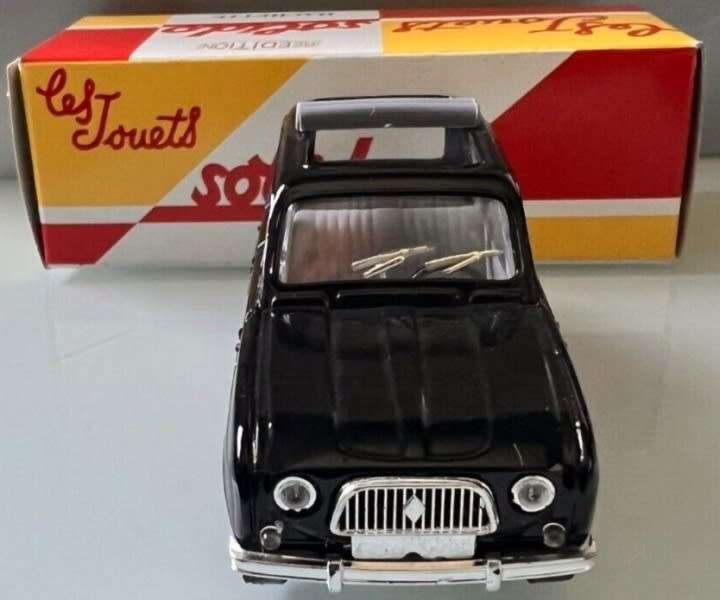 Renault4L decouvrable parisienne 1964 black+grey 1:43 Solido(no.4545) NEW+boxed *4869 instantwheels