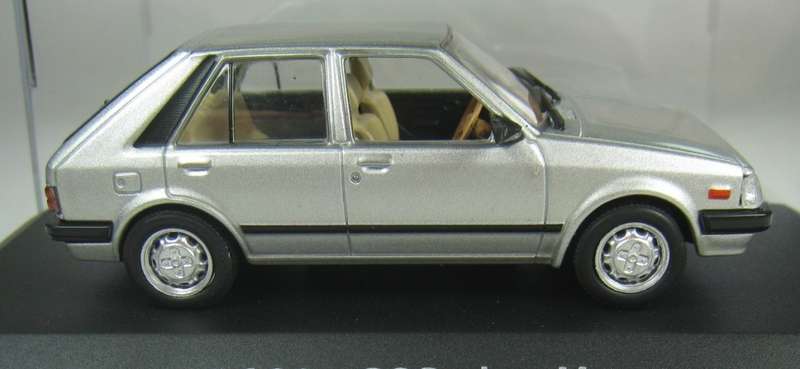 Mazda 323 1984 silver 1:43 Hachette NEW+boxed *5976 instant wheels