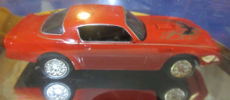 Pontiac `Firebird` TransAM 1977 red 1/43 Motormax NEW+boxed                  *5094 instant wheels