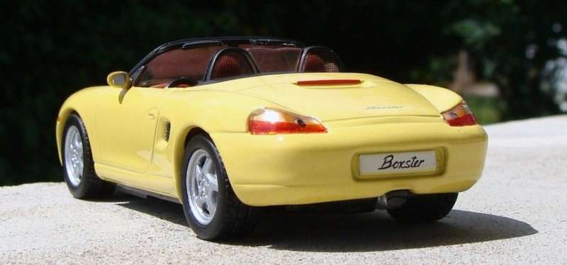 Porsche Boxter 986 Spyder 1997 yellow 1/43 IXO NEWinBlister *5100 instant wheels
