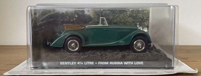 Bentley 4.1/4 L 1937 B.R.Green (J.Bond007 `FromRussia wLove`) 1/43 IXO NEW+boxed *5126 instantwheels