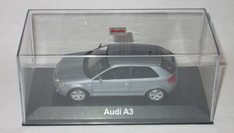 Audi A3 8P V6 3.2 quattro DSG 2-door Akoya silver 2012 1/43 Minich`s NEW+boxed *5993 instant wheels