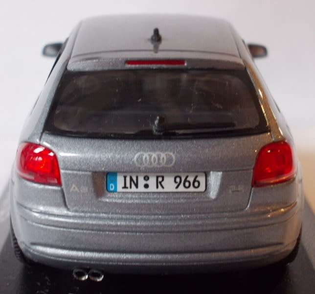 Audi A3 8P V6 3.2 quattro DSG 2-door Akoya silver 2012 1/43 Minich`s NEW+boxed *5993 instant wheels