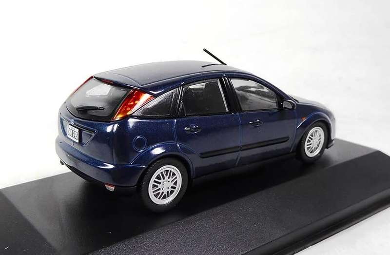 Ford Focus CLX 1998 blue-met 1/43 IXO/Salvat NEW+boxed *5989 instant wheels