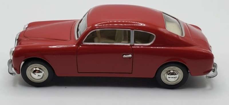 Lancia Aurelia GT B20 1951 red 1/43 Solido NEW+boxed *5997 instant wheels