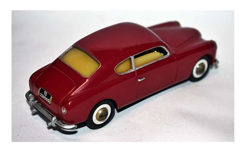 Lancia Aurelia GT B20 1951 red 1/43 Solido NEW+boxed *5997 instant wheels