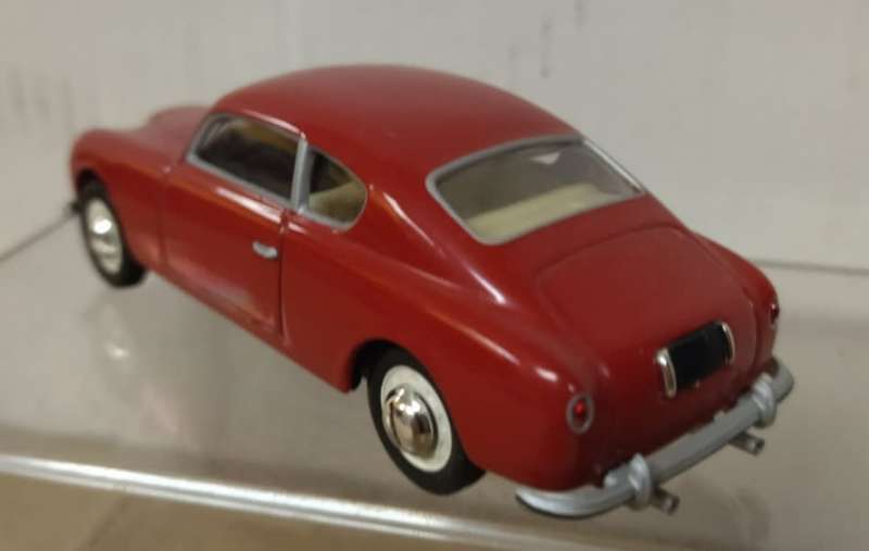Lancia Aurelia GT B20 1951 red 1/43 Solido NEW+boxed *5997 instant wheels