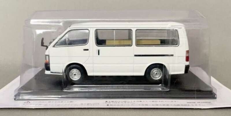 TOYOTA HIACE 1993 Minibus white 1/43 Hachette/Sparkmodel NEWinBlister *5999 instant wheels