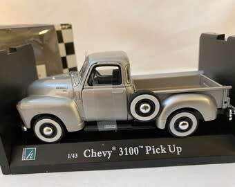 Chevrolet 3100 Pick-Up 1953 silver 1/43 Rd.Signature * NEW+boxed *6004 instant wheels