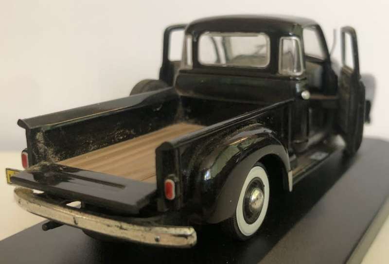 Chevrolet 3100 Pick-up 1953 black 1/43 Rd.Sign NEW+boxed *6006 instant wheels