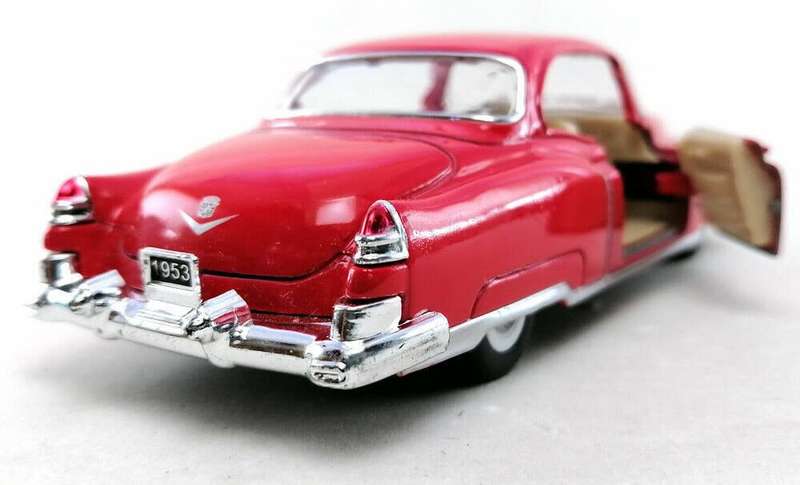 Cadillac Series 62 Coupe 1953 red 1/43 MotorMax NEW+boxed *6010 instant wheels