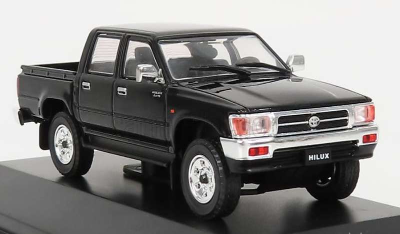 Toyota HiLux SR5 double-cabin 1997/8 black 1/43 First43-132 NEW+boxed *6021 instant wheels