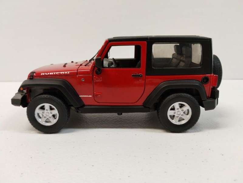 Jeep Wrangler Rubicon 2007 red 1/24 Welly NEW+boxed  #2020 instant wheels