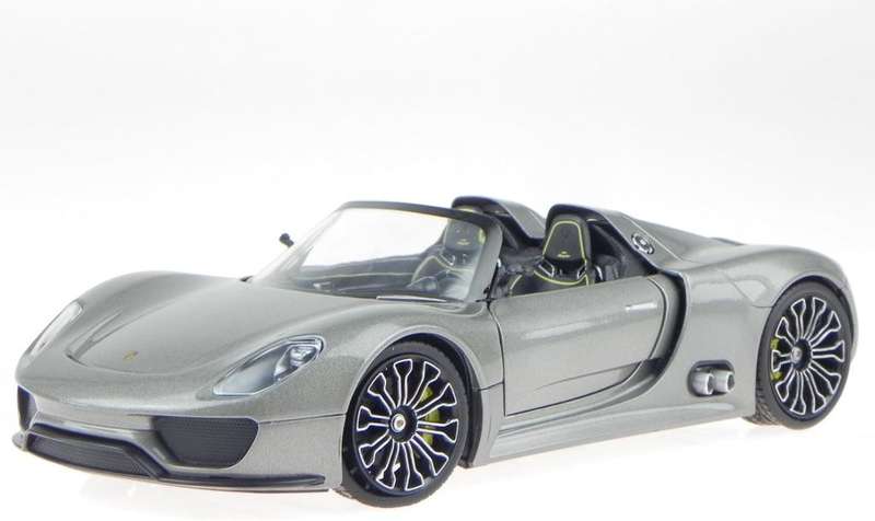 Porsche 918 Spyder 2013 silver 1/24 Welly NEW+boxed  #2098 instant wheels