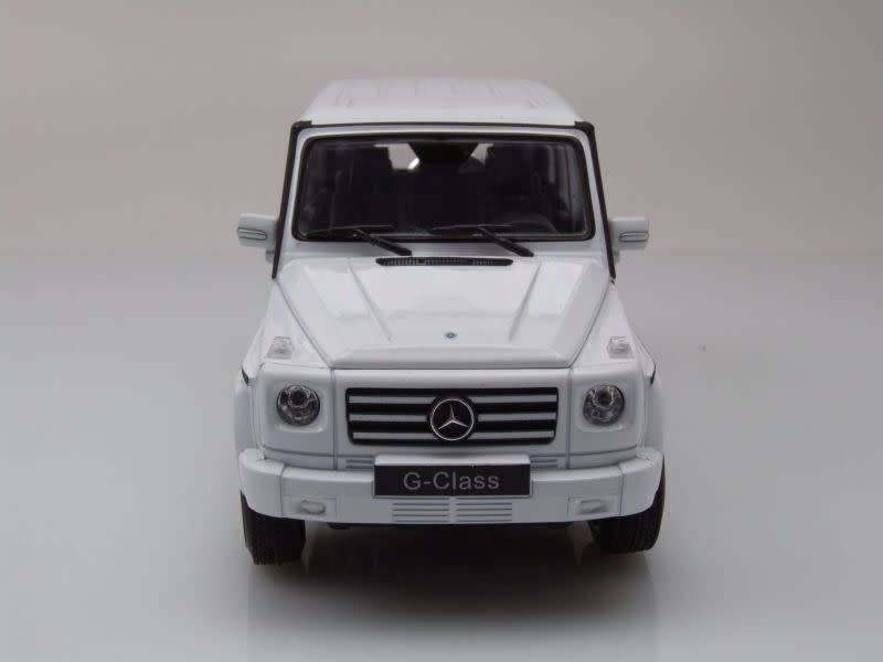 Mercedes-Benz G-class 2009 white 1/24 Welly NEW+boxed  #2161 instant wheels