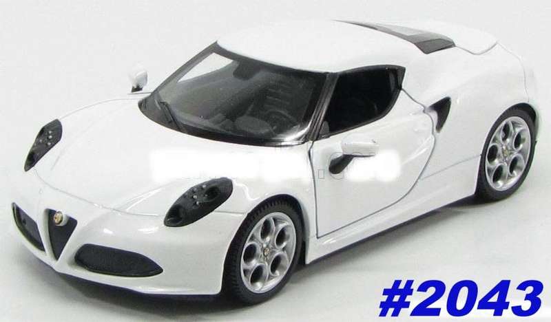 Alfa Romeo 4C 2014 white 1/24 Welly NEW+boxed  #2043 instant wheels