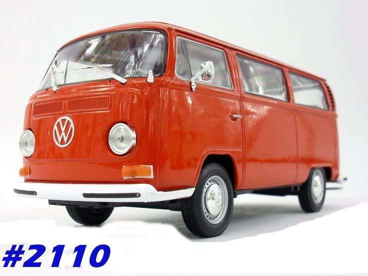 Volkswagen T2 Kombibus 1972 red 1/24 Welly NEW+boxed  #2110 instant wheels