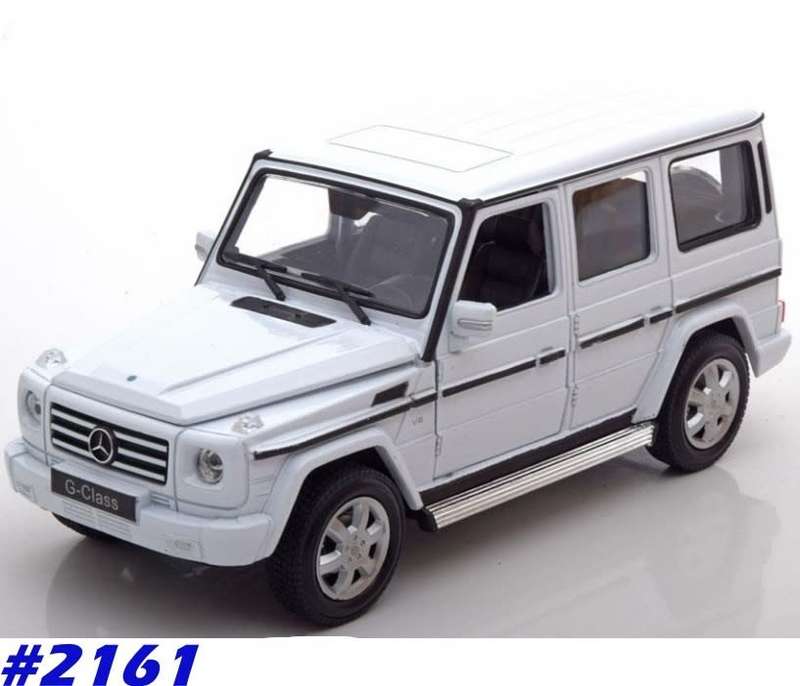 Mercedes-Benz G-class 2009 white 1/24 Welly NEW+boxed  #2161 instant wheels