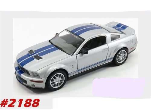Shelby (Ford) GT 500 2007 silver w. blue stripe 1/24 RoadSignature NEW+boxed  #2188 instant wheels