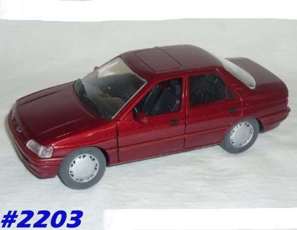 Ford Escort Mk.V 1980 red-metallic 1/24 Schabak NEW+boxed  #2203 instant wheels