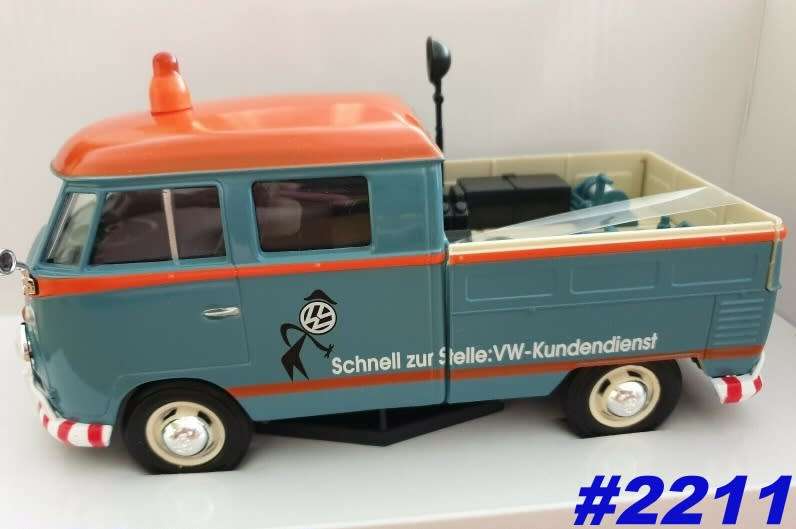 Volkswagen Type 2 - T1 1970 double-cab VW ServiceVan 1/24 Motormax NEW+boxed  #2211 instant wheels