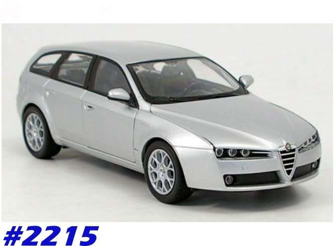 Alfa Romeo 159 Sportwagon 2008 silver 1/24 Welly NEW+boxed  #2215 instant wheels