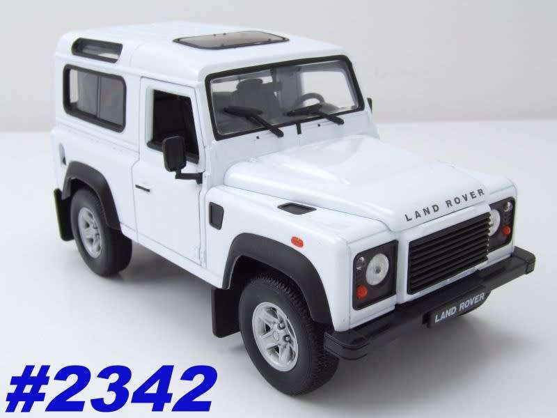 Land Rover Defender 90 1995 white 1:24 Welly NEW+boxed  #2342 instant wheels