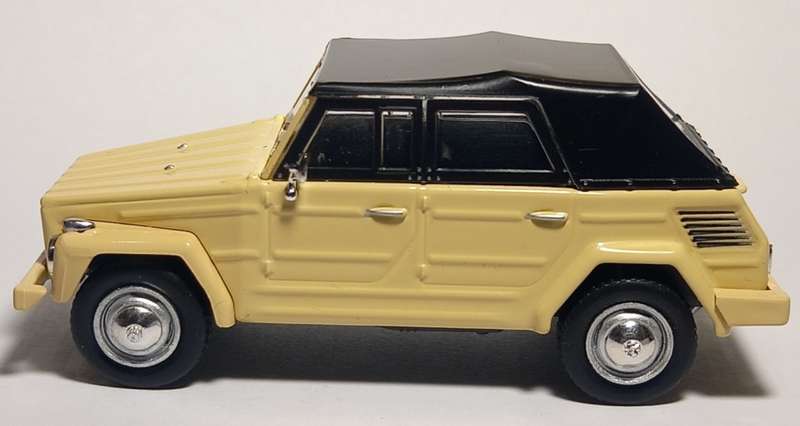Volkswagen Type 181 Kuebelwagen 1969-1980 beige, canvas top 1/43 IXO NEW+boxed #6025 instant wheels