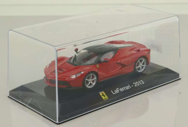 Ferrari La Ferrari 2013 red 1/43 IXO/Altaya NEW+boxed #6027 instant wheels