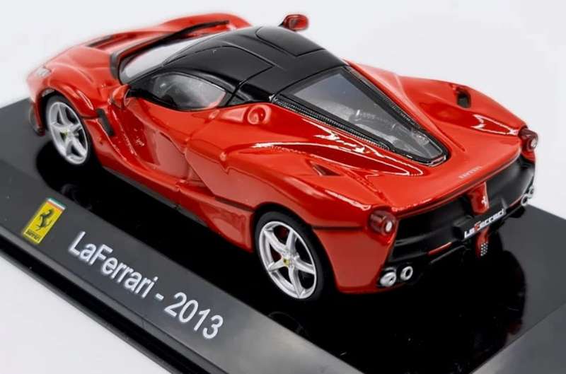 Ferrari La Ferrari 2013 red 1/43 IXO/Altaya NEW+boxed #6027 instant wheels