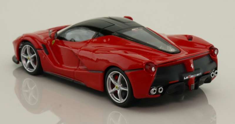 Ferrari La Ferrari 2013 red 1/43 IXO/Altaya NEW+boxed #6027 instant wheels
