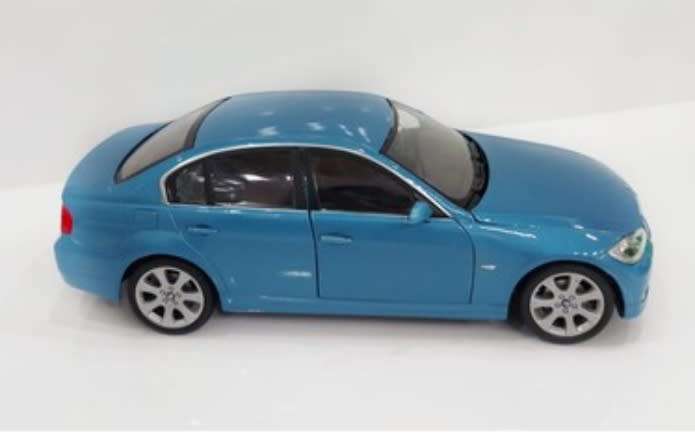 BMW 330i E90 2005 blue 1/43 Welly NEW+boxed #6040 instant wheels