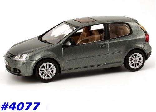 Volkswagen Golf V  3-door green-met 2005 1/43 Schuco NEW+boxed  #4077 instant wheels