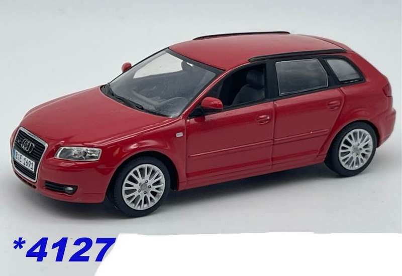Audi A3 (8PA 3,2 L quattro) Sportback 5-d 2012 red 1:43 Minichamps NEW+boxed *4127 instant wheels