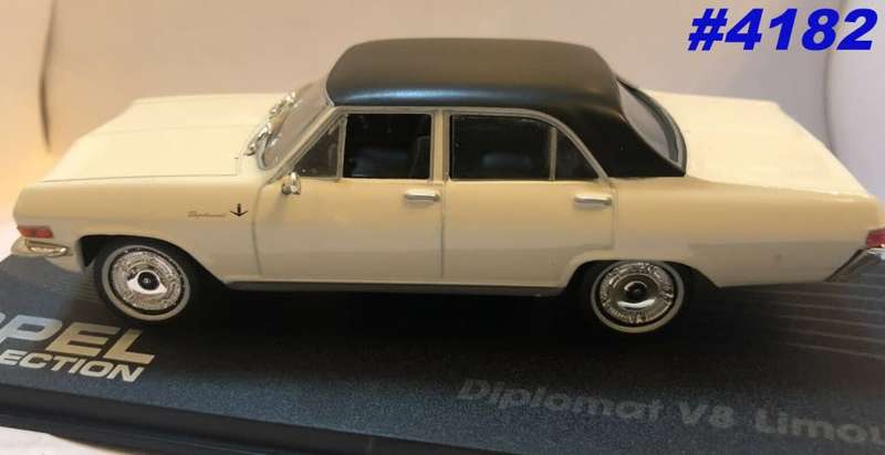 Opel Diplomat V8 1967 1/43 IXO NEW+boxed  #4182 instant wheels