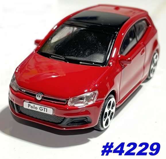 Volkswagen Polo Mk.5 GTI (2-door/sunroof) 2017 red 1:43 Bburago NEW+boxed *4229 instant wheels