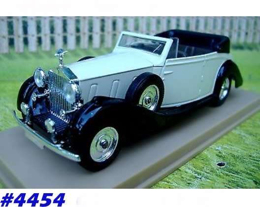 Rolls-Royce Phantom III 1939 white 1/43 Solido NEW+showcased  #4454 instant wheels