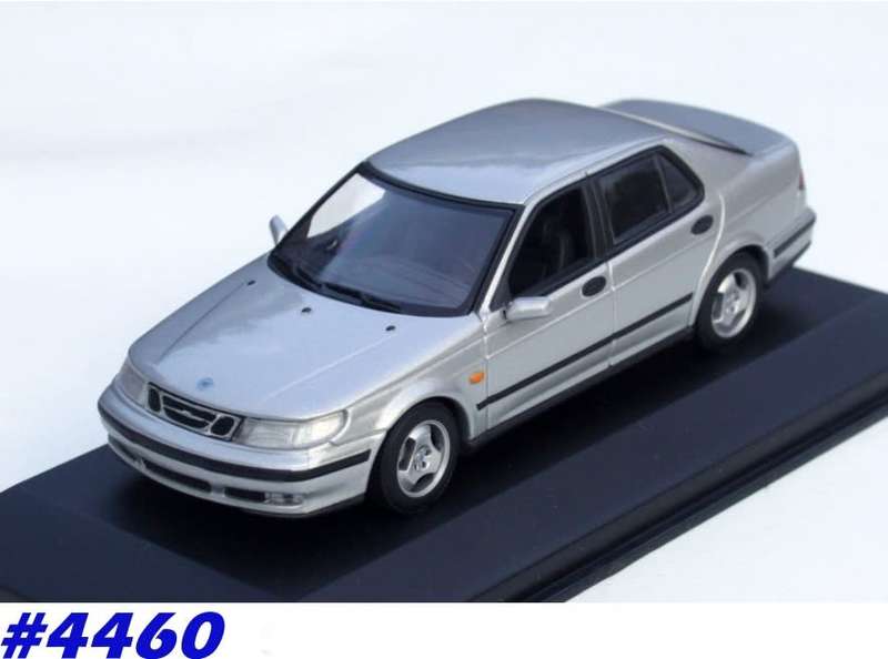 Saab 9-5 (640) Sedan `01 lt.blue-met 1/43 Minichamps NEW+showcased #4460 instant wheels