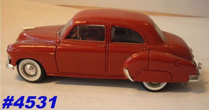 Chevrolet sedan 1950 red 1/43 Solido NEW+showcased  #4531 instant wheels