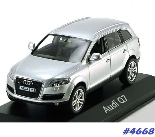 Audi Q7 quattro 2015 silver 1/43 Schuco NEW+boxed  #4668 instant wheels