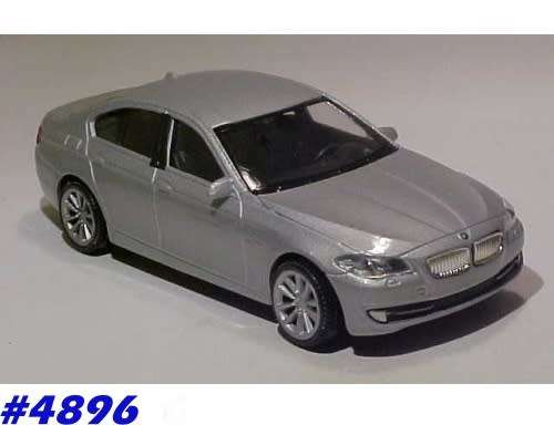 BMW 535i 2012 silver 1/43 Welly NEW+boxed  #4896 instant wheels