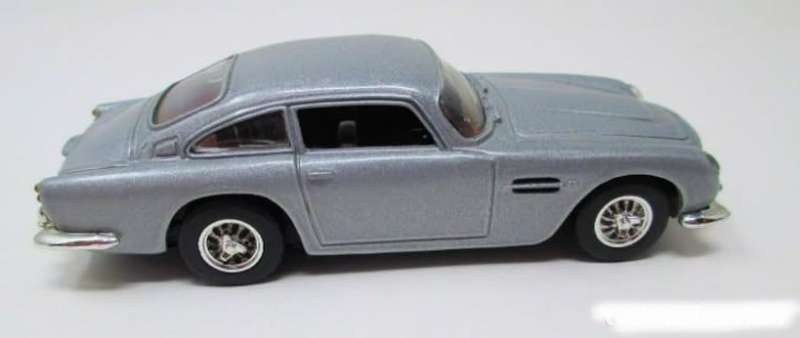 Aston Martin 1950 silver 1/43 Prado/IXO NEW+reblistered *4941 instant wheels